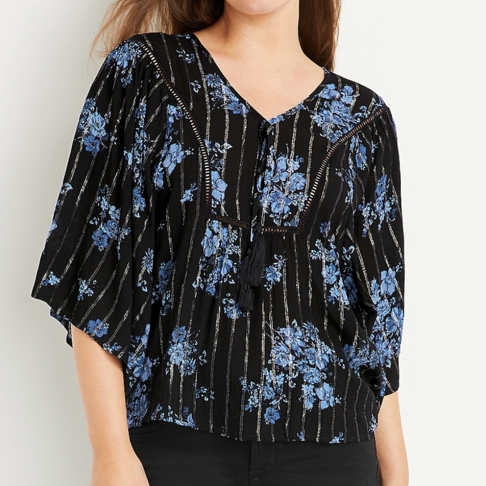 Maurices Blue Floral Kimono Sleeve Blouse